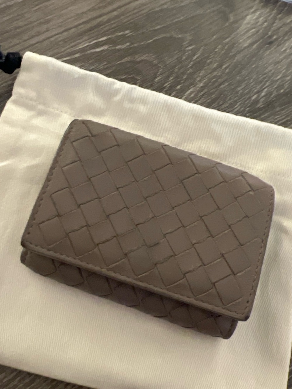 Bottega Veneta Intrecciato Leather Card Wallet - Taupe